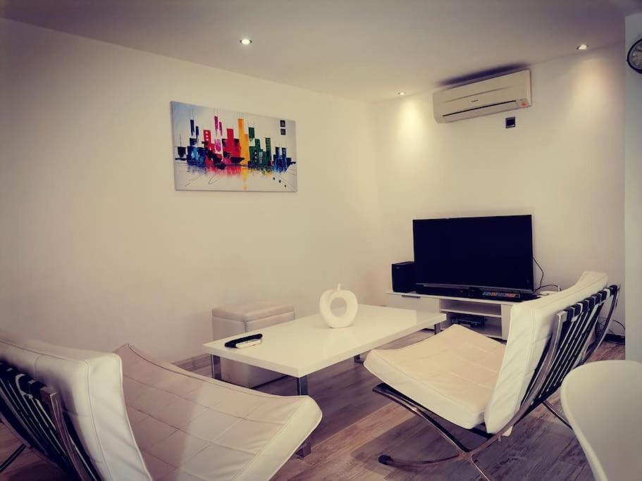 Villa Anastasia Flic en Flac ภายนอก รูปภาพ